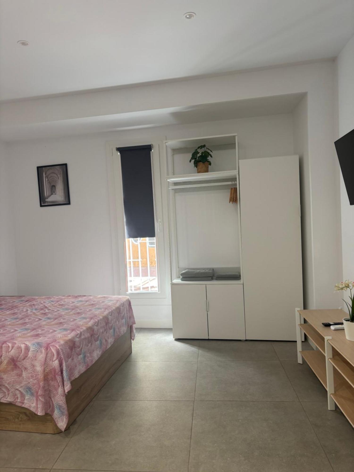 Estupendo Piso A 5 Min De La Estacion De Bus Y Tren Maria Zambrano Apartment Malaga Exterior photo